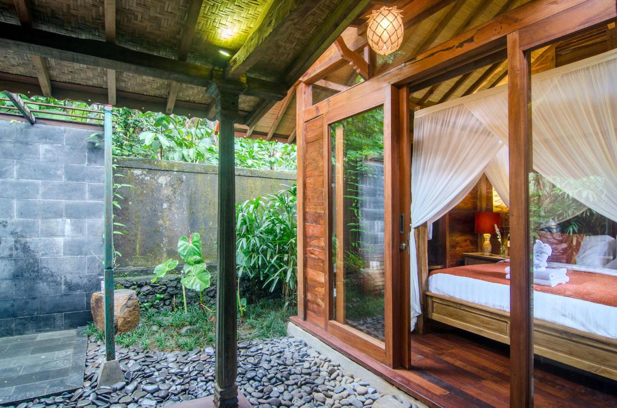 Bed and Breakfast Dewi Tara Haven Паянган Номер фото