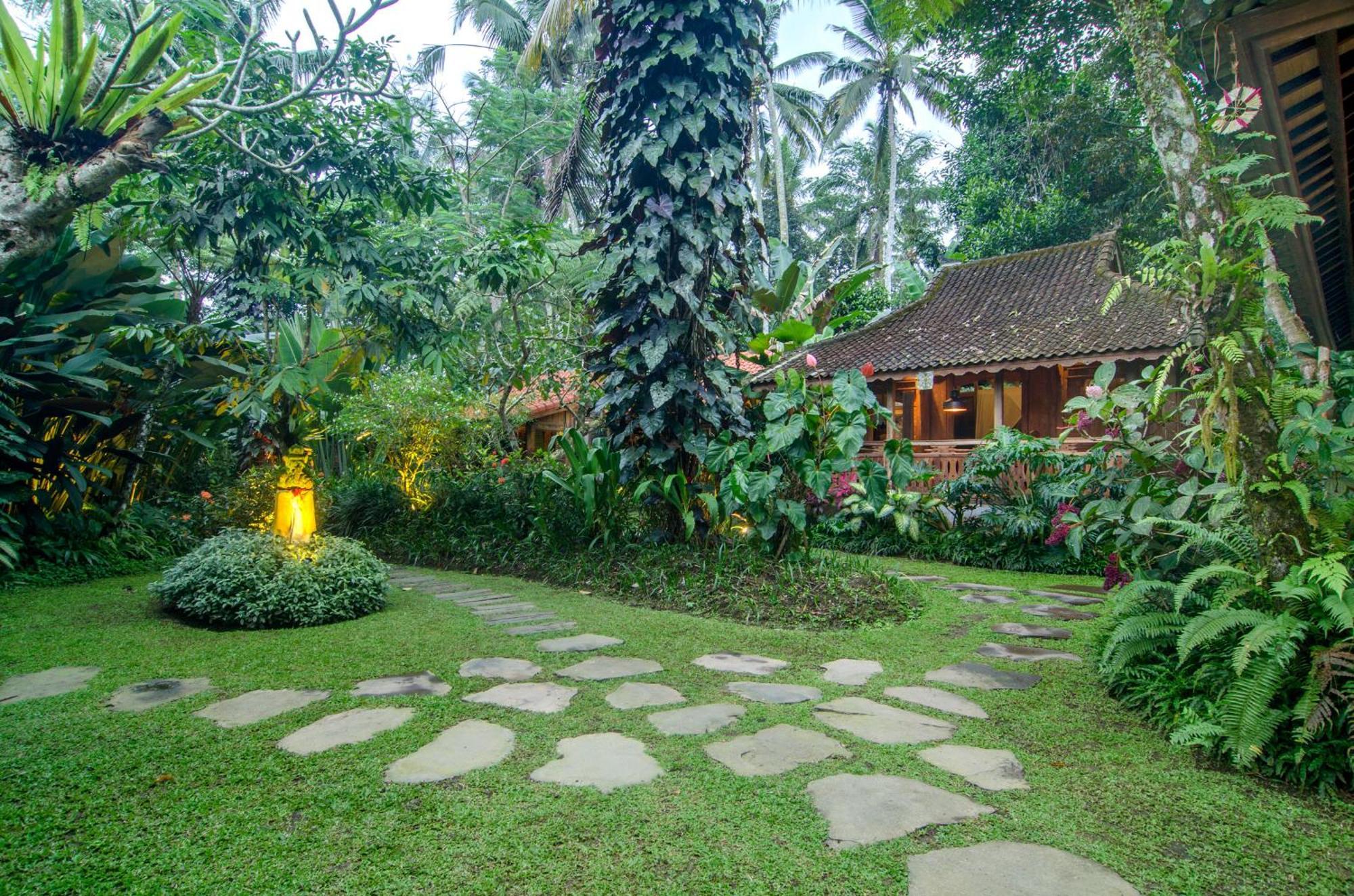 Bed and Breakfast Dewi Tara Haven Паянган Номер фото