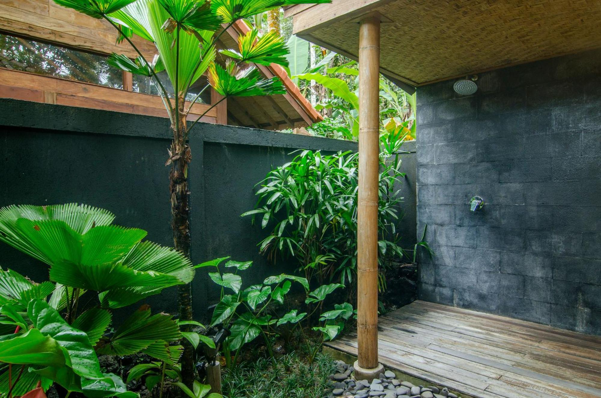 Bed and Breakfast Dewi Tara Haven Паянган Номер фото
